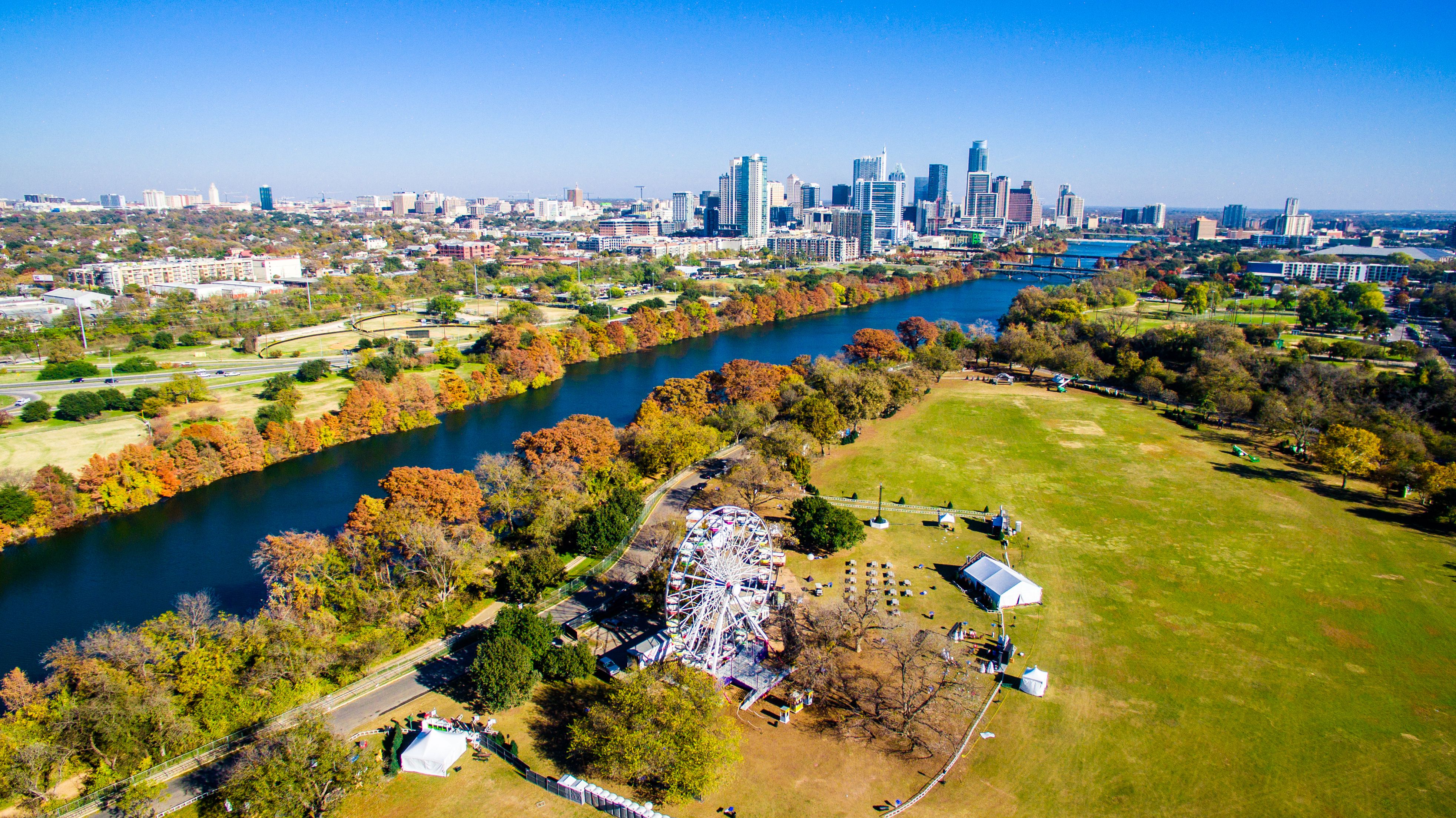 a picture of zilker park in austin texas.